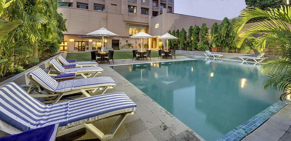Hotel Hindusthan International, Varanasi Exteriör bild